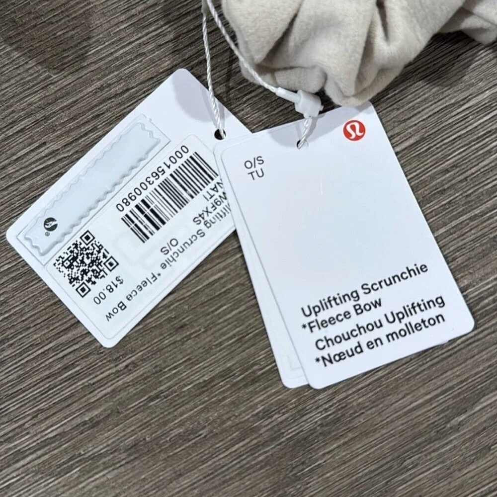 LULULEMON BUNDLE‎ UPLIFTING SCRUNCHIES FLEECE BOW $108 nwt